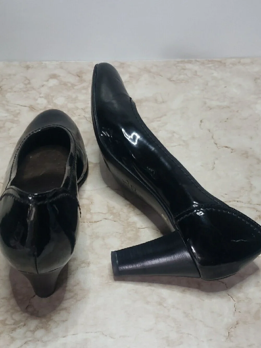 AGL Black Patent Leather Block Heel Pumps 40